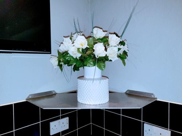 Sunee Brackets corner shelf 3